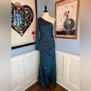 Unique Vintage Maniju Teal One Shoulder One Sleeve Gown Sz L